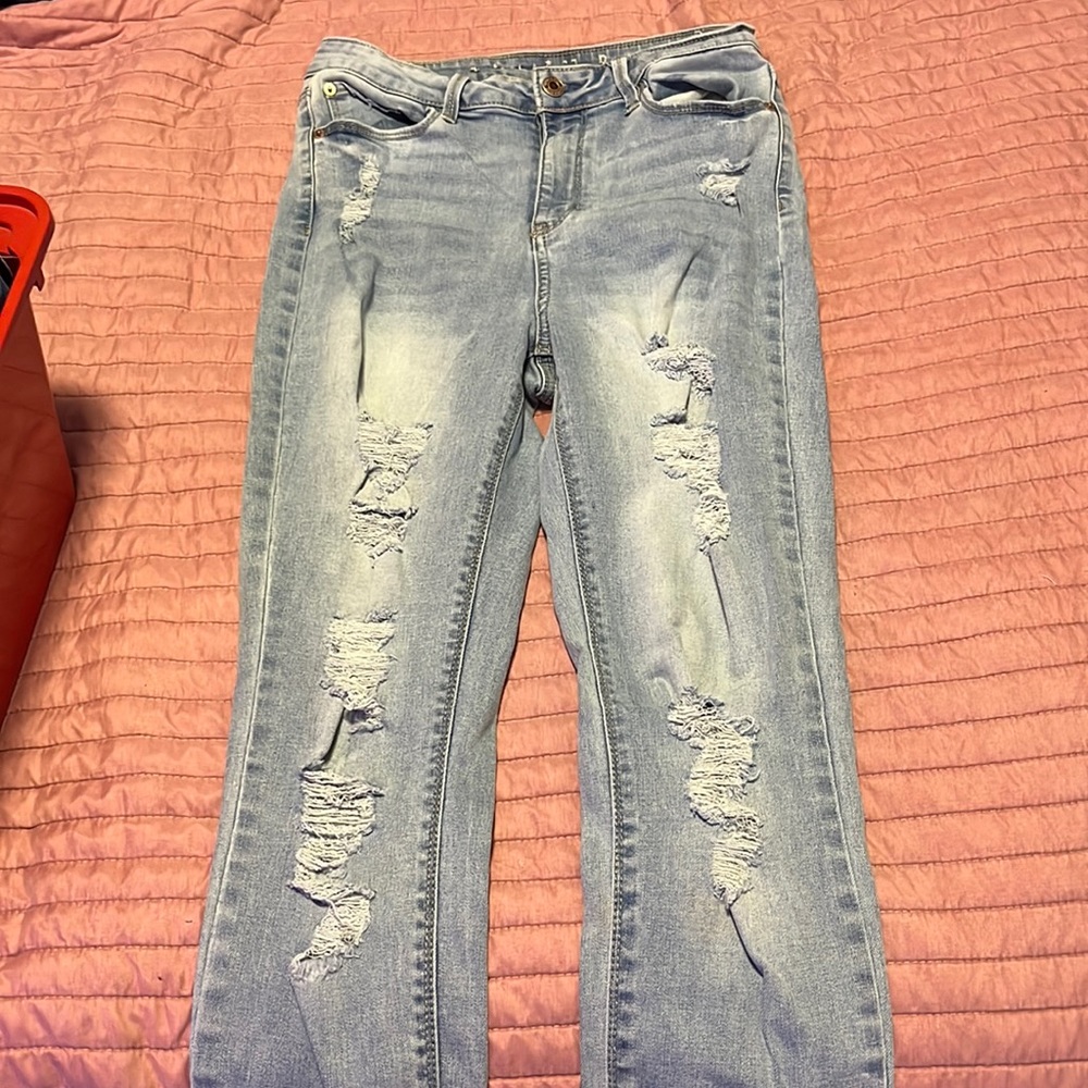 All star ripped jeans